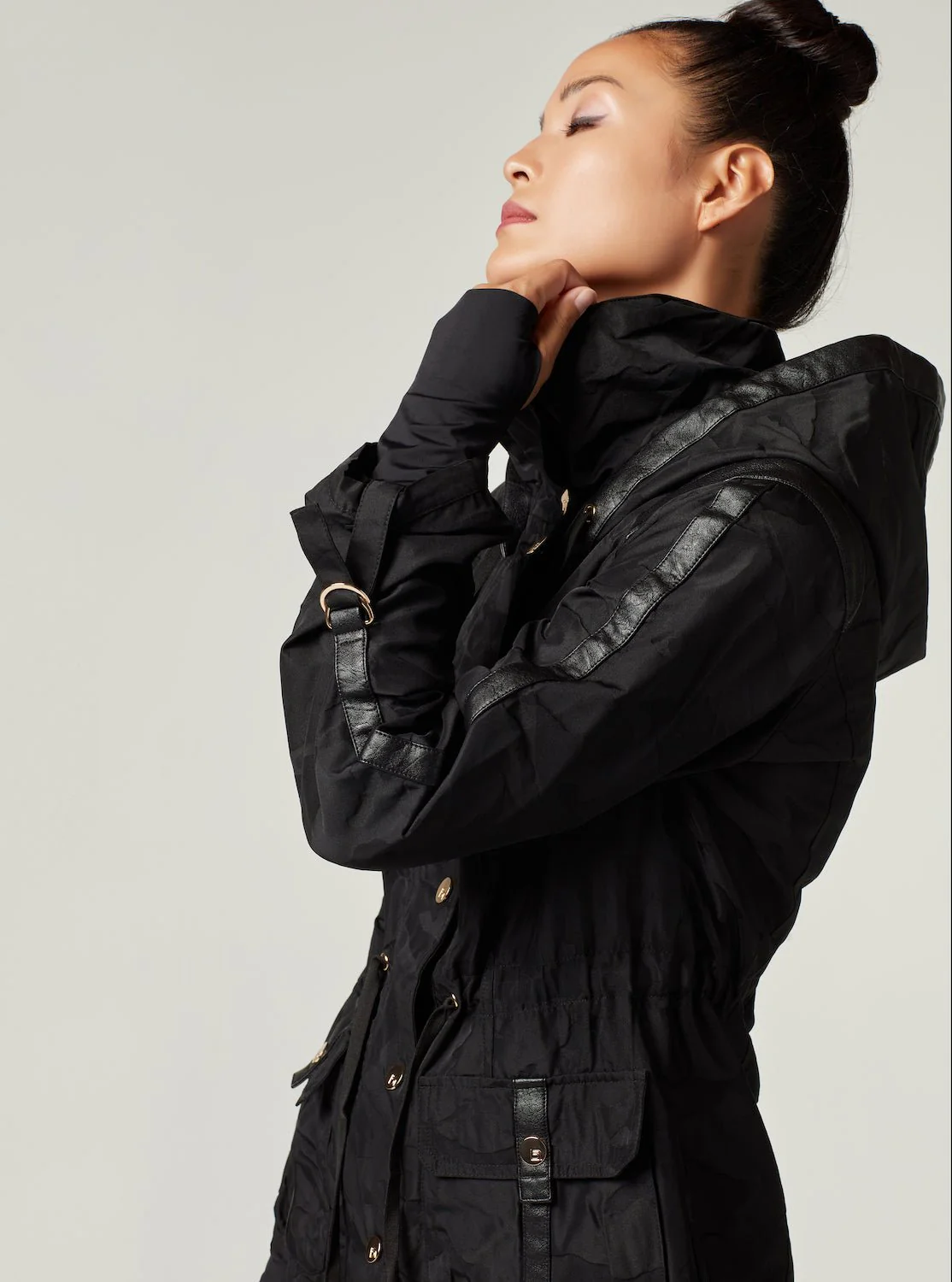 Camo Anorak Gold Collection - Black / Lt Gold Trims - Image 9