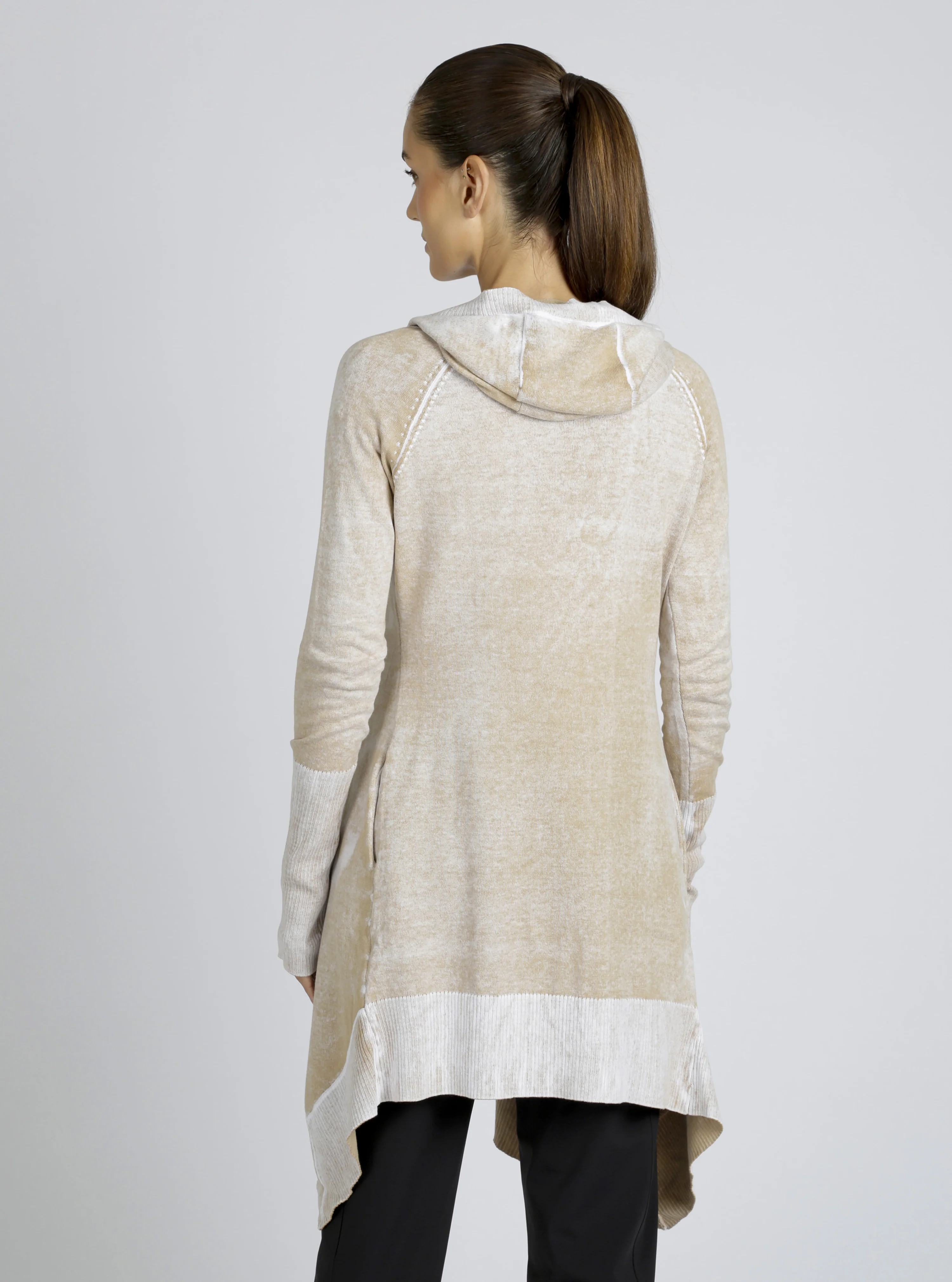Huntress Cardigan Irish Cream - FINAL SALE - LAST CALL - Image 4