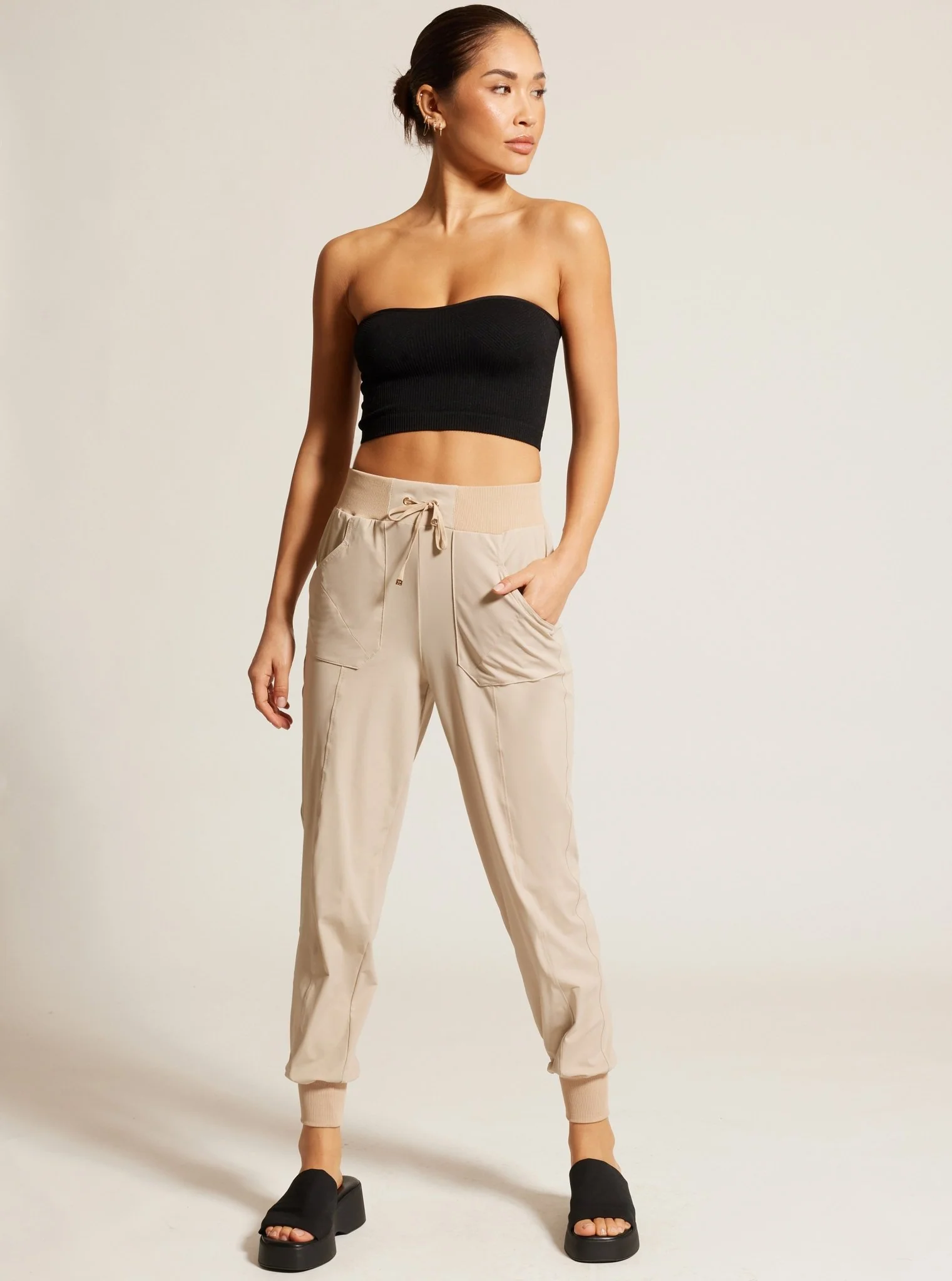 Mastermind Jogger Gold Trims - Image 6