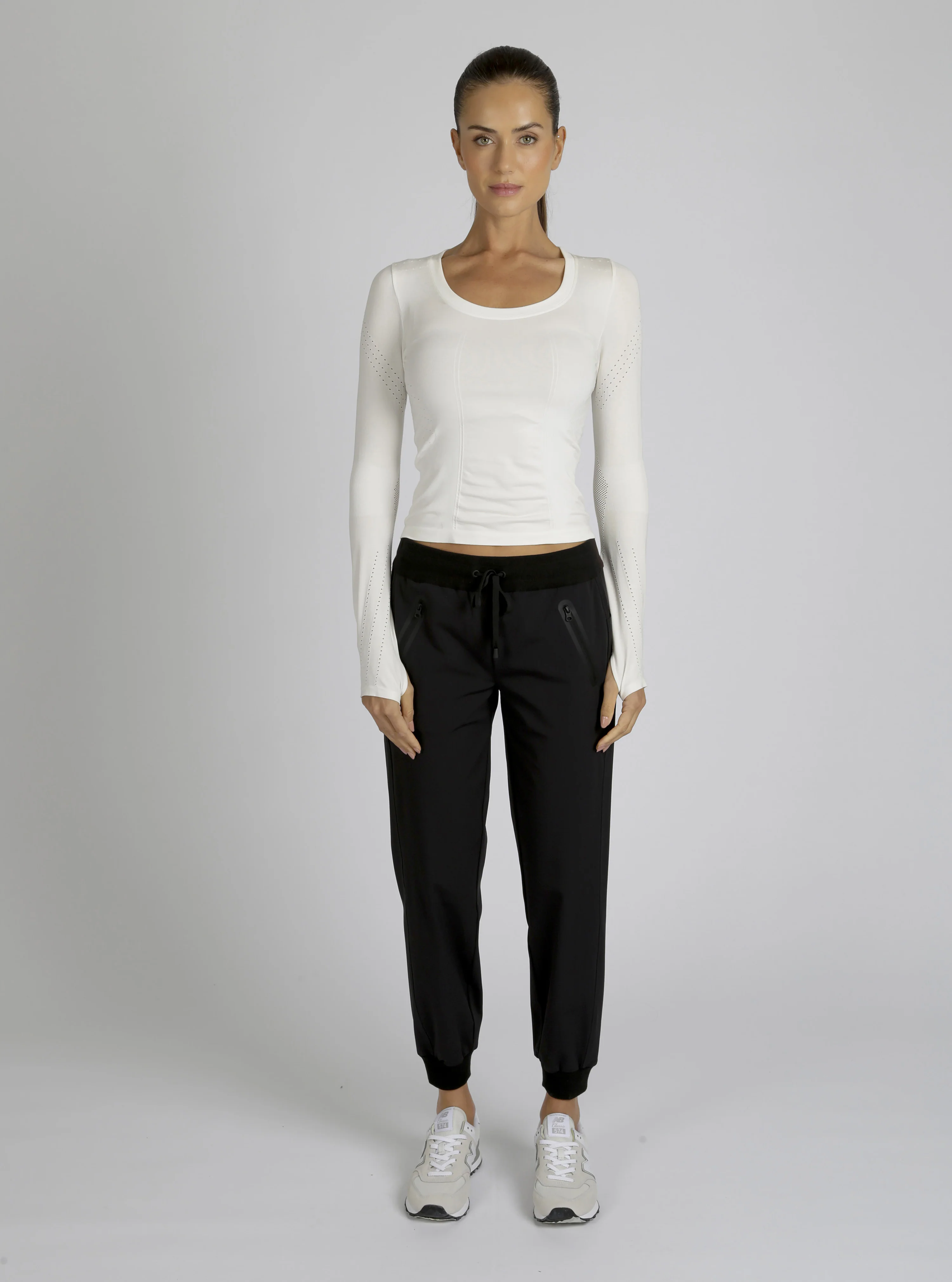 Seamless Scoop Neck Top - Image 9