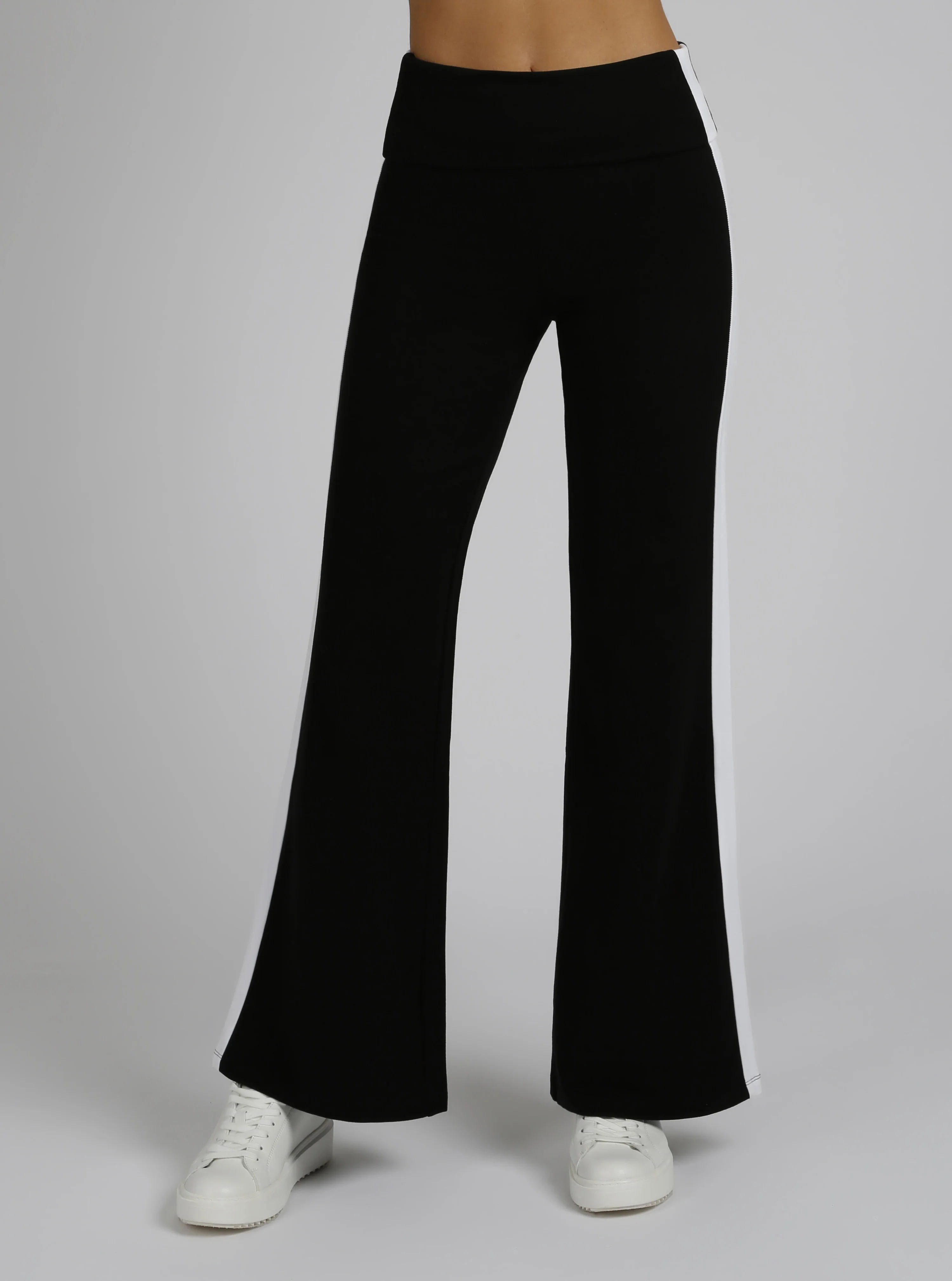 Tara Wide Leg Lounge Pant - Image 4
